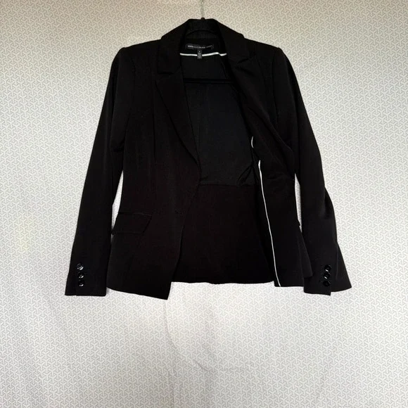 White House Black Market Black One Button Blazer Size 2 - Picture 3 of 9